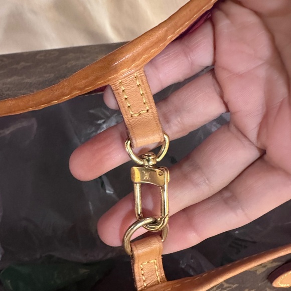 Louis Vuitton Neverfull GM with pivoine interior - Picture 8 of 15